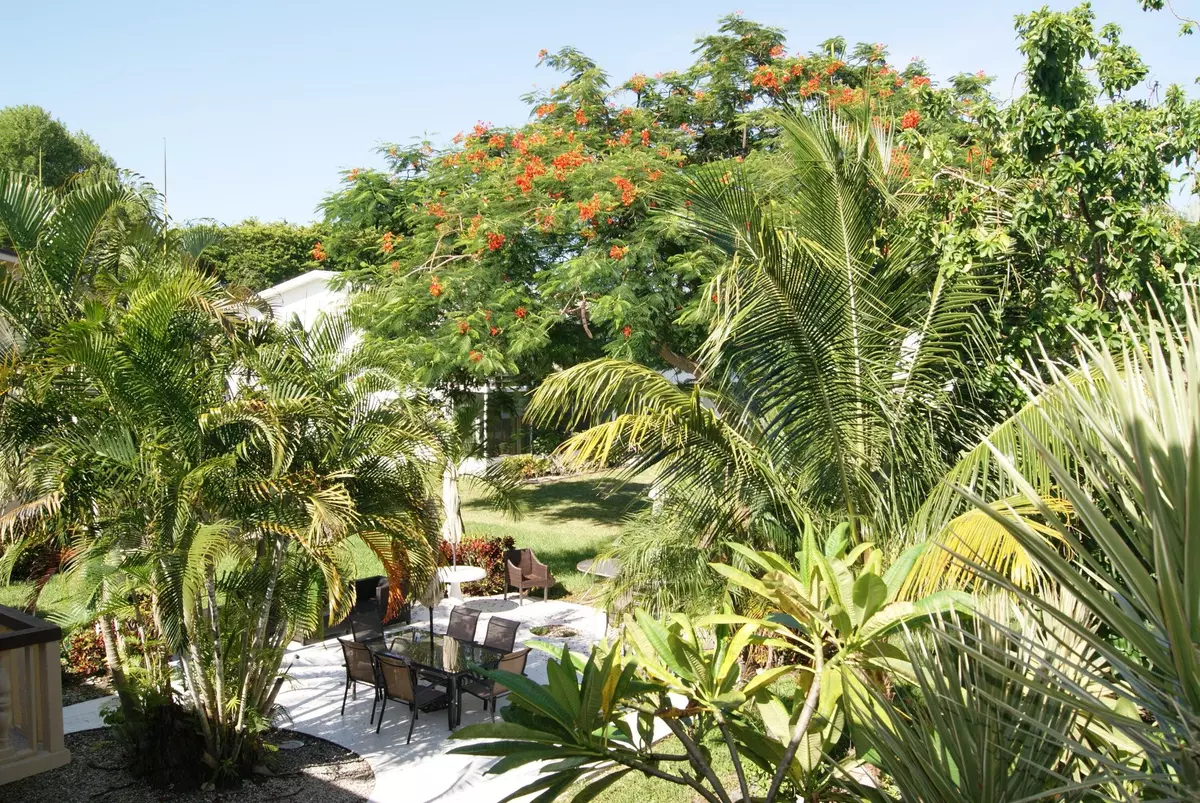 West Palm Beach, FL 33417,215 Sheffield I