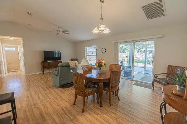 Port Saint Lucie, FL 34953,413 SW Mccomb AVE