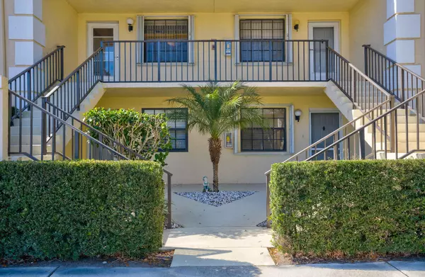 Jupiter, FL 33458,1132 N Keystone DR C