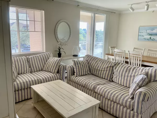 West Palm Beach, FL 33411,6556 Emerald Dunes DR 303