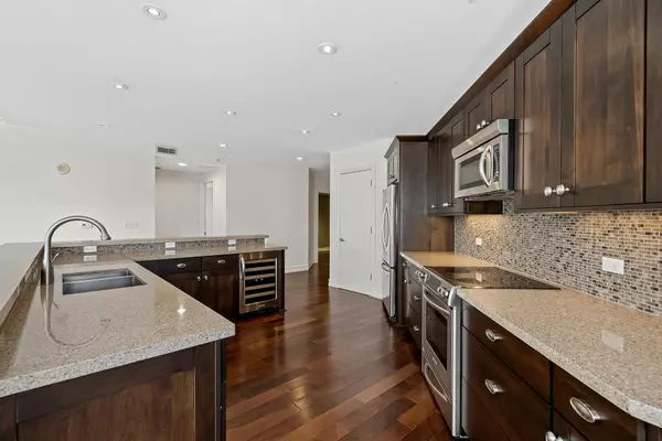 Boca Raton, FL 33432,455 E Palmetto Park RD 3