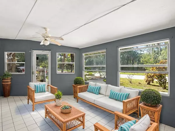 Vero Beach, FL 32968,6236 4th ST