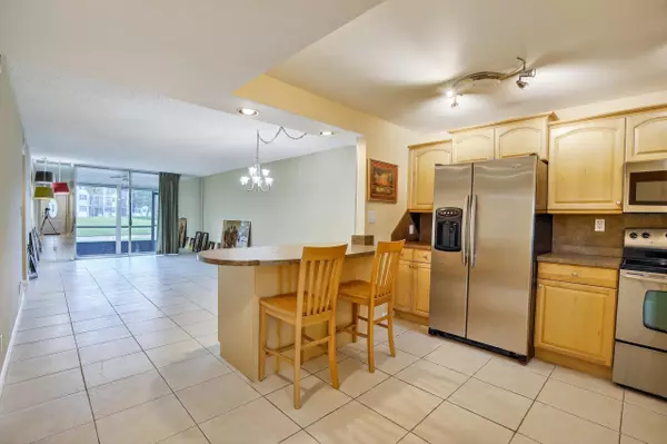 Pembroke Pines, FL 33025,411 S Hollybrook DR 104