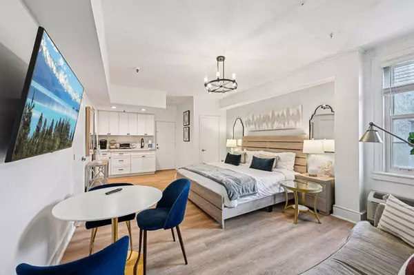 Palm Beach, FL 33480,235 Sunrise AVE 3032 & 3102