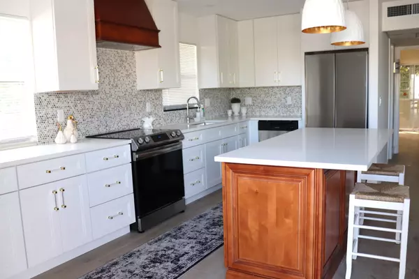 Delray Beach, FL 33446,556 Monaco L