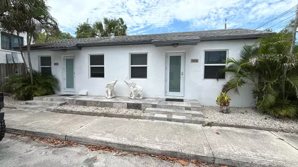 707 S 3rd AVE, Lake Worth Beach, FL 33460