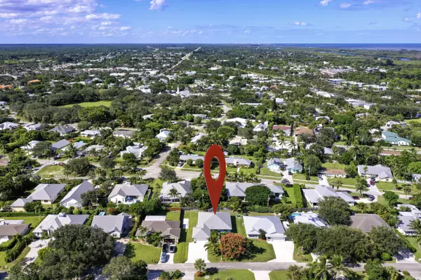 Hobe Sound, FL 33455,9295 SE Mercury ST