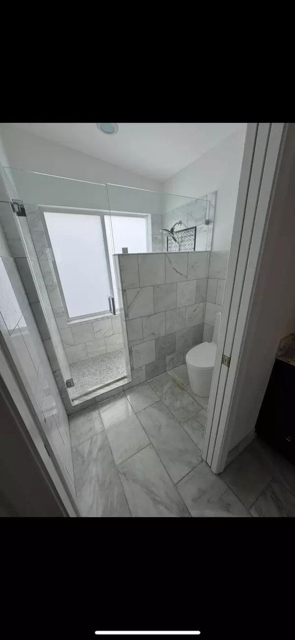 Boca Raton, FL 33498,10180 Camelback LN