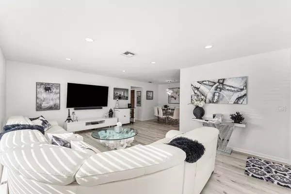 Delray Beach, FL 33484,5300 Nesting WAY A