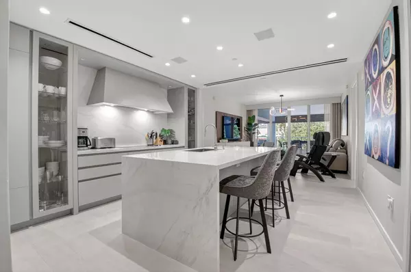 Boca Raton, FL 33432