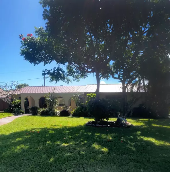 714 Heron DR, Delray Beach, FL 33444