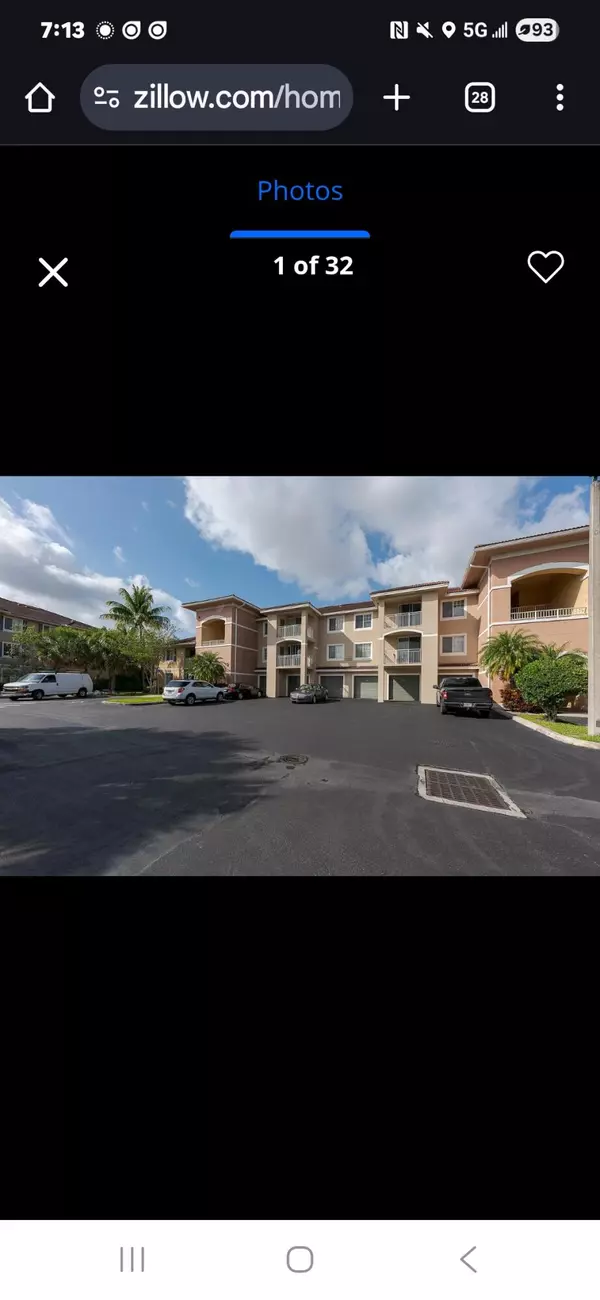 West Palm Beach, FL 33411,6556 Emerald Dunes DR 207