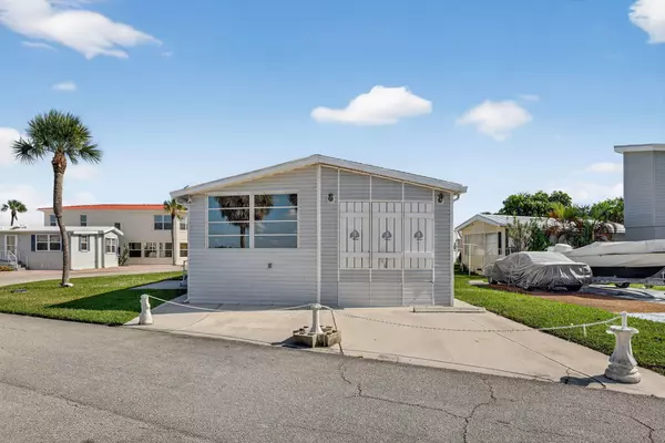 Jensen Beach, FL 34957,217 Nettles BLVD