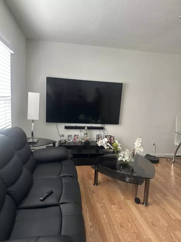 Lake Worth Beach, FL 33460,626 S Pine ST