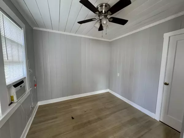 Lake Park, FL 33403,200 Park AVE 16