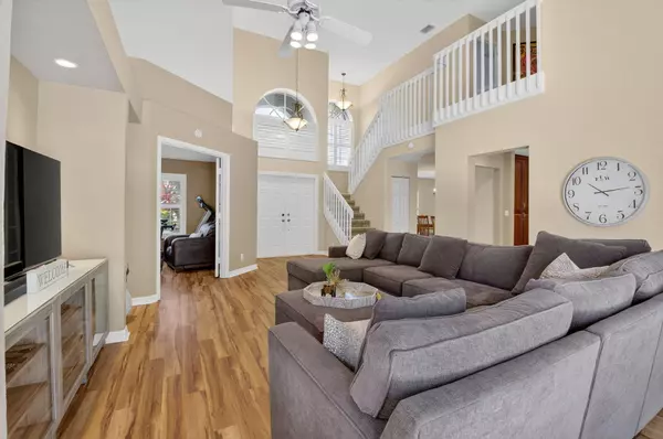 Boca Raton, FL 33428,20976 Avenel Run