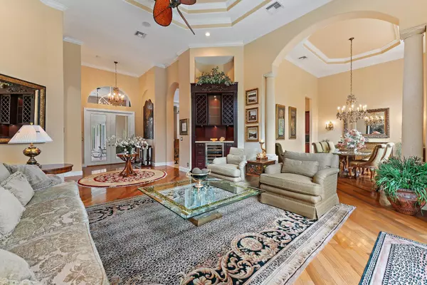 Palm Beach Gardens, FL 33410,200 Montant DR