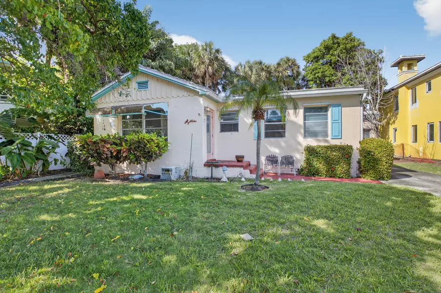 107 SE Olive WAY, Boca Raton, FL 33432