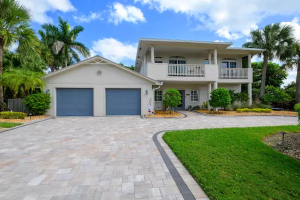 1606 Thumb Point DR, Fort Pierce, FL 34949