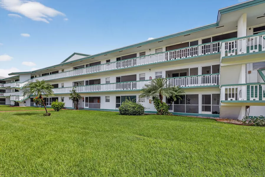 5300 Washington ST J116, Hollywood, FL 33021