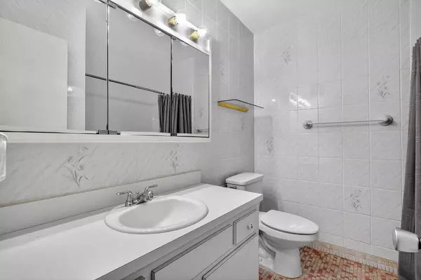 Hollywood, FL 33021,5300 Washington ST J116