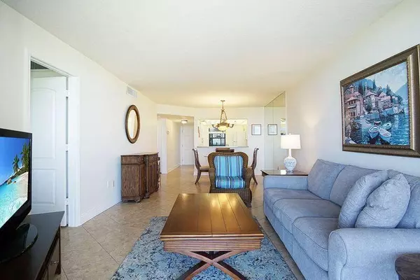 Fort Pierce, FL 34949,4200 N Highway A1a 215