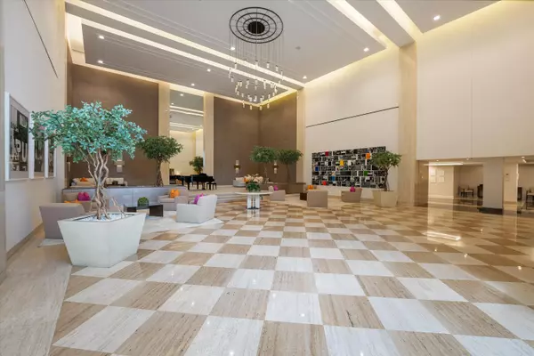 West Palm Beach, FL 33401,525 S Flagler DR 19b