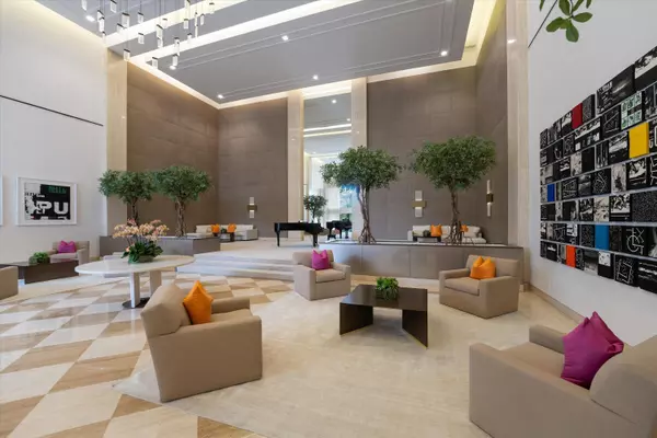 West Palm Beach, FL 33401,525 S Flagler DR 19b