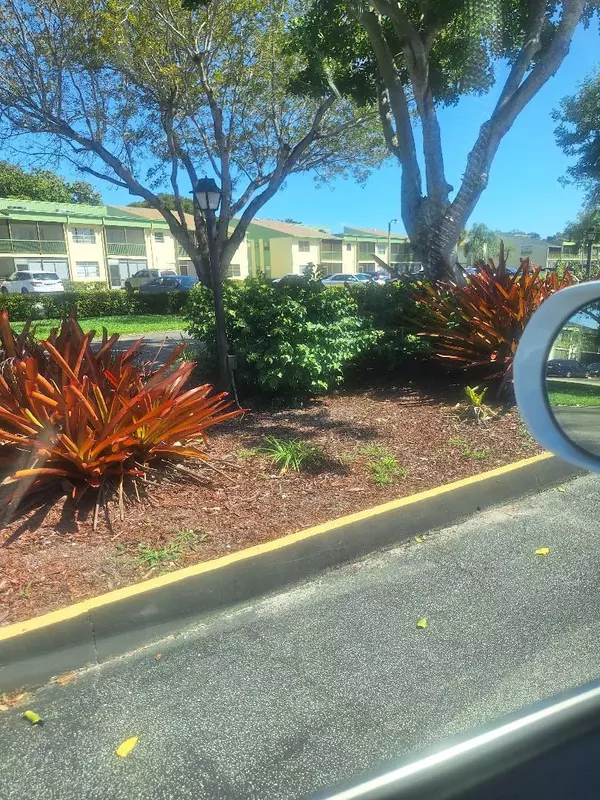 Coral Springs, FL 33065,4269 NW 89th AVE 203