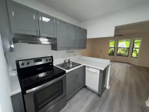 Lake Worth, FL 33461