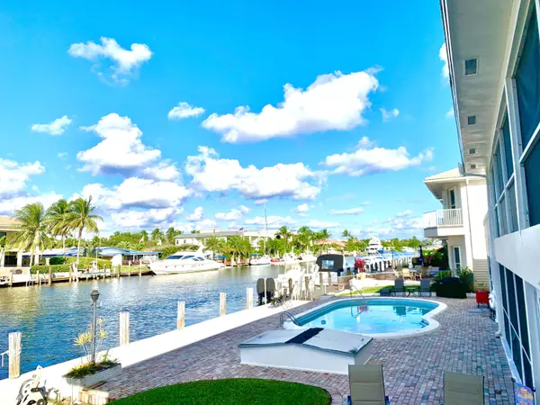 Lighthouse Point, FL 33064,2735 NE 28 CT