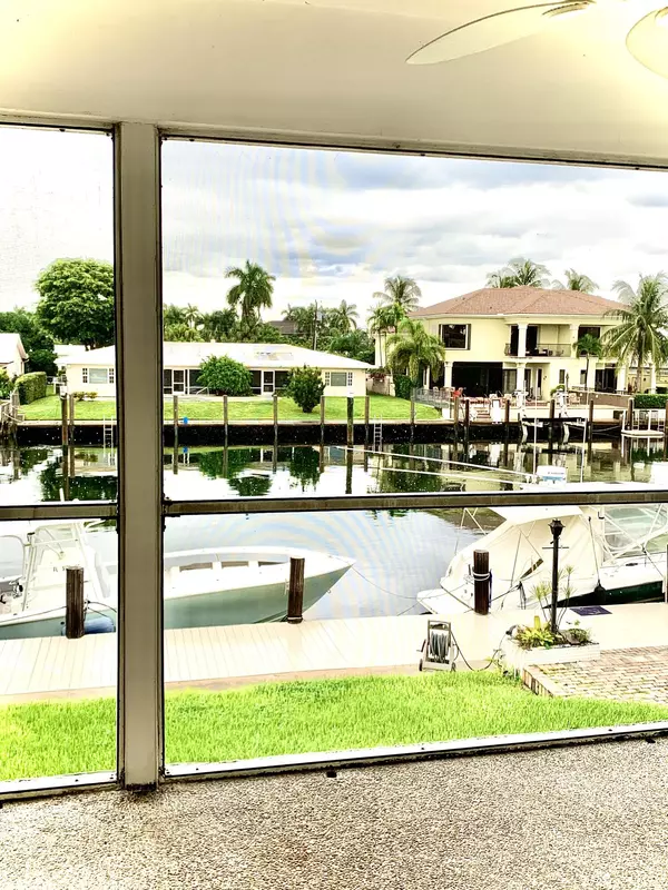 Lighthouse Point, FL 33064,2735 NE 28 CT