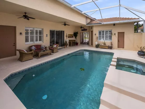 Port Saint Lucie, FL 34986,658 SW Little Talbot CT