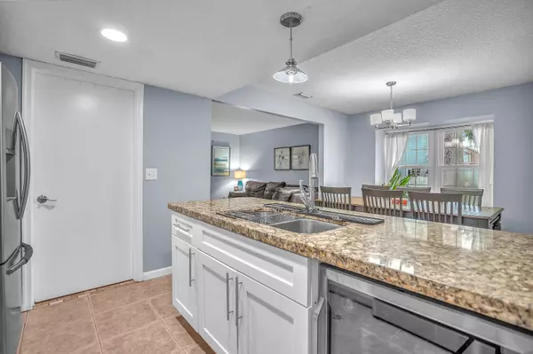 West Palm Beach, FL 33415,5828 Cassandra CT