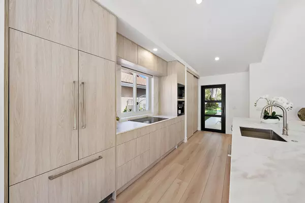 Jupiter, FL 33477,418 River Edge RD