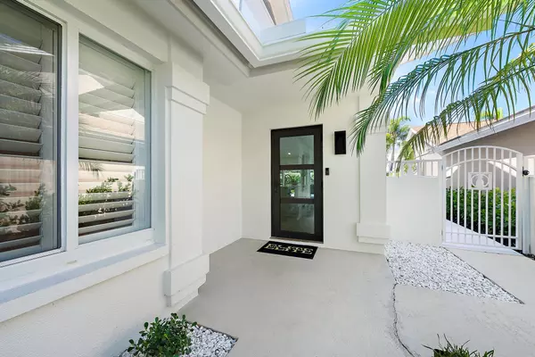 Jupiter, FL 33477,418 River Edge RD