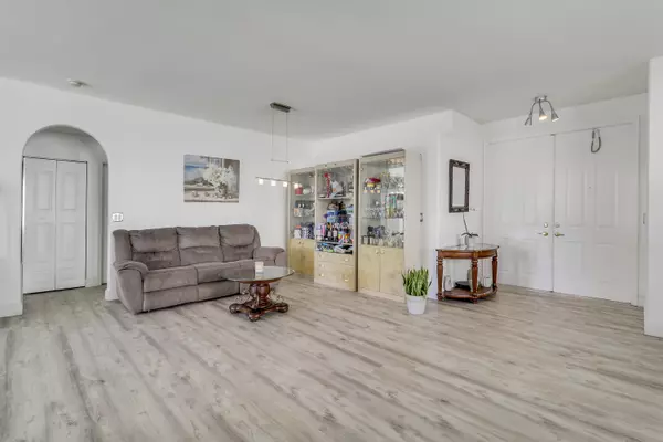 Wellington, FL 33414,9830 Scribner LN