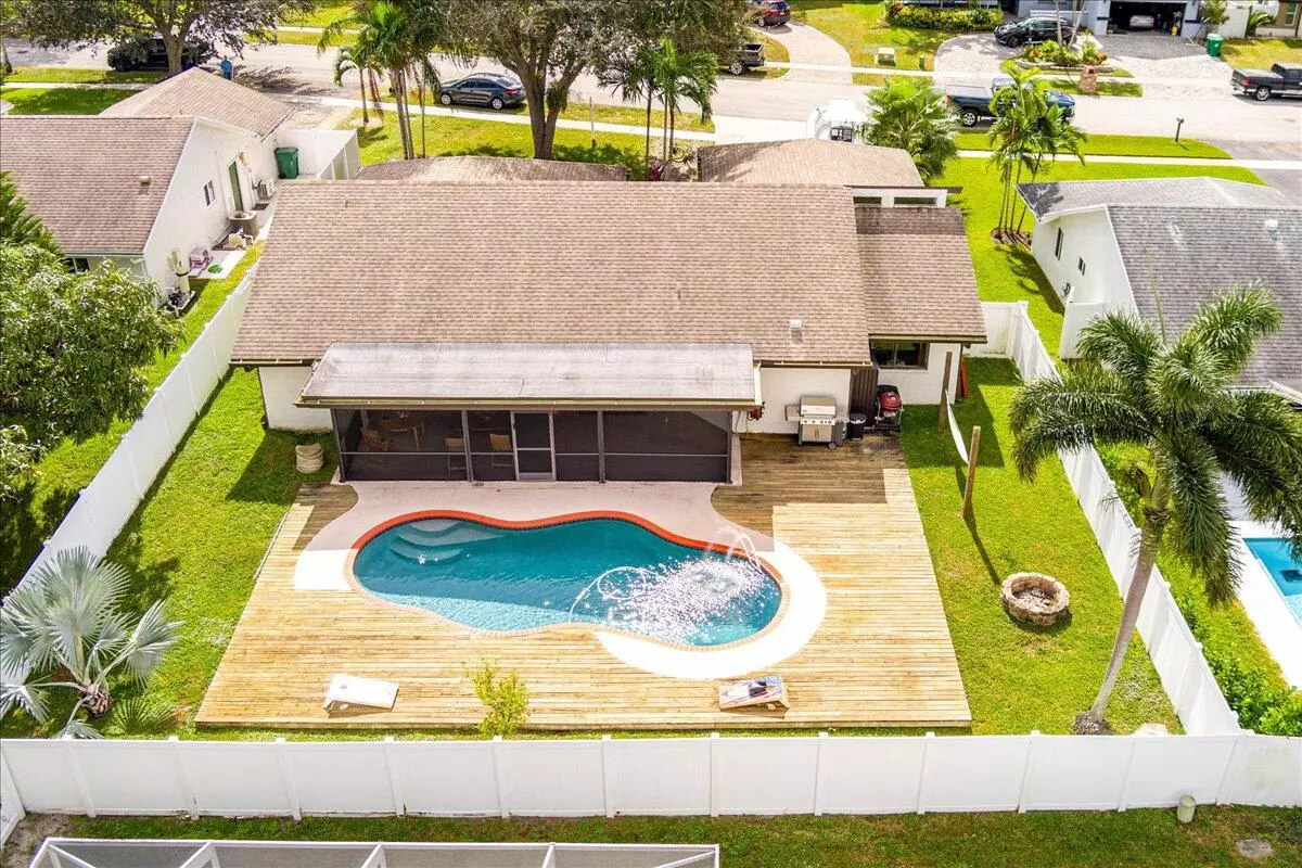 Davie, FL 33328,8301 SW 27th PL