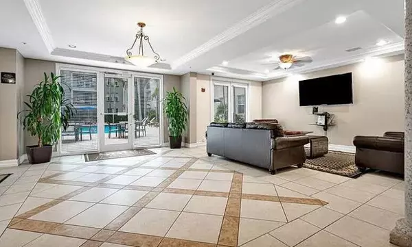 Fort Lauderdale, FL 33301,533 NE 3rd AVE 120