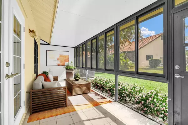 Boca Raton, FL 33498,10296 Windswept PL