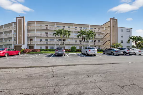 Boca Raton, FL 33434,3005 Guildford A