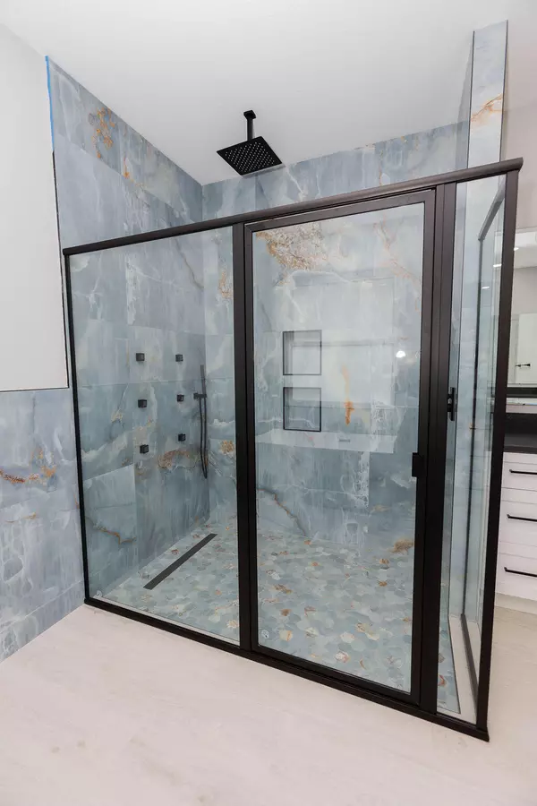 Port Saint Lucie, FL 34953,4365 SW Port St Lucie BLVD