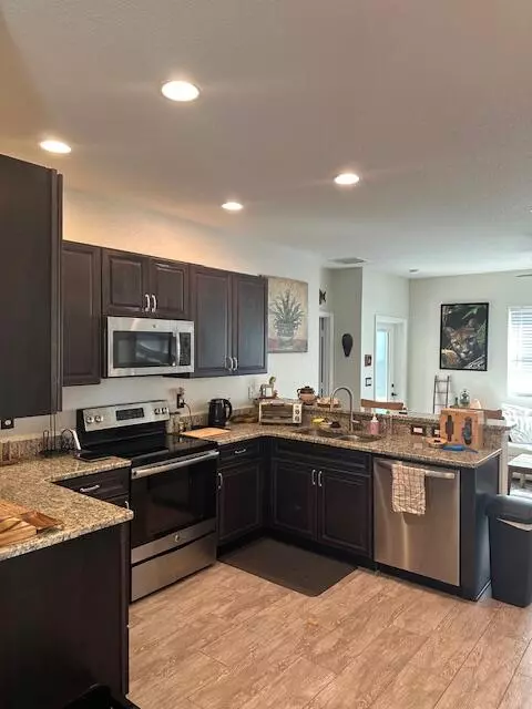 Port Saint Lucie, FL 34983,758 NE Hawks Ridge WAY