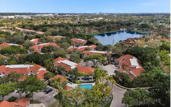 Plantation, FL 33324,992 NW 93rd AVE 18