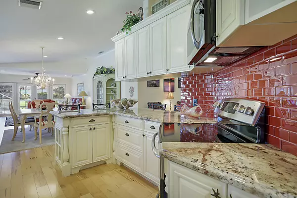 Palm Beach Gardens, FL 33410,645 Hudson Bay DR