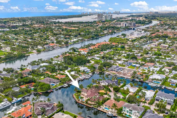 Palm Beach Gardens, FL 33410,2365 Azure CIR