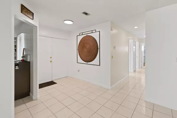 Port Saint Lucie, FL 34952,2473 SE Drayton RD