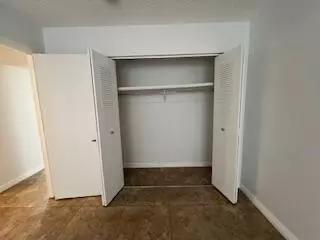 Hialeah, FL 33015,18206 Mediterranean BLVD 4-21