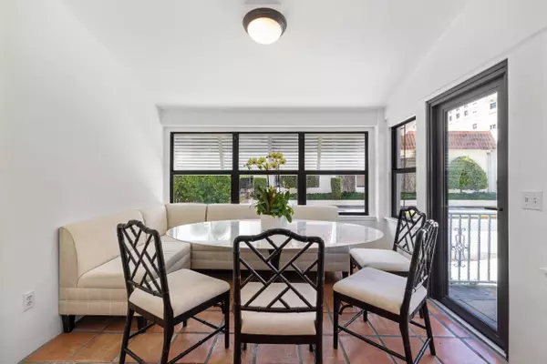 Palm Beach, FL 33480,269 Park AVE