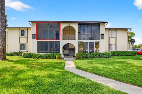 Greenacres, FL 33463,337 Knotty Pine CIR A-2